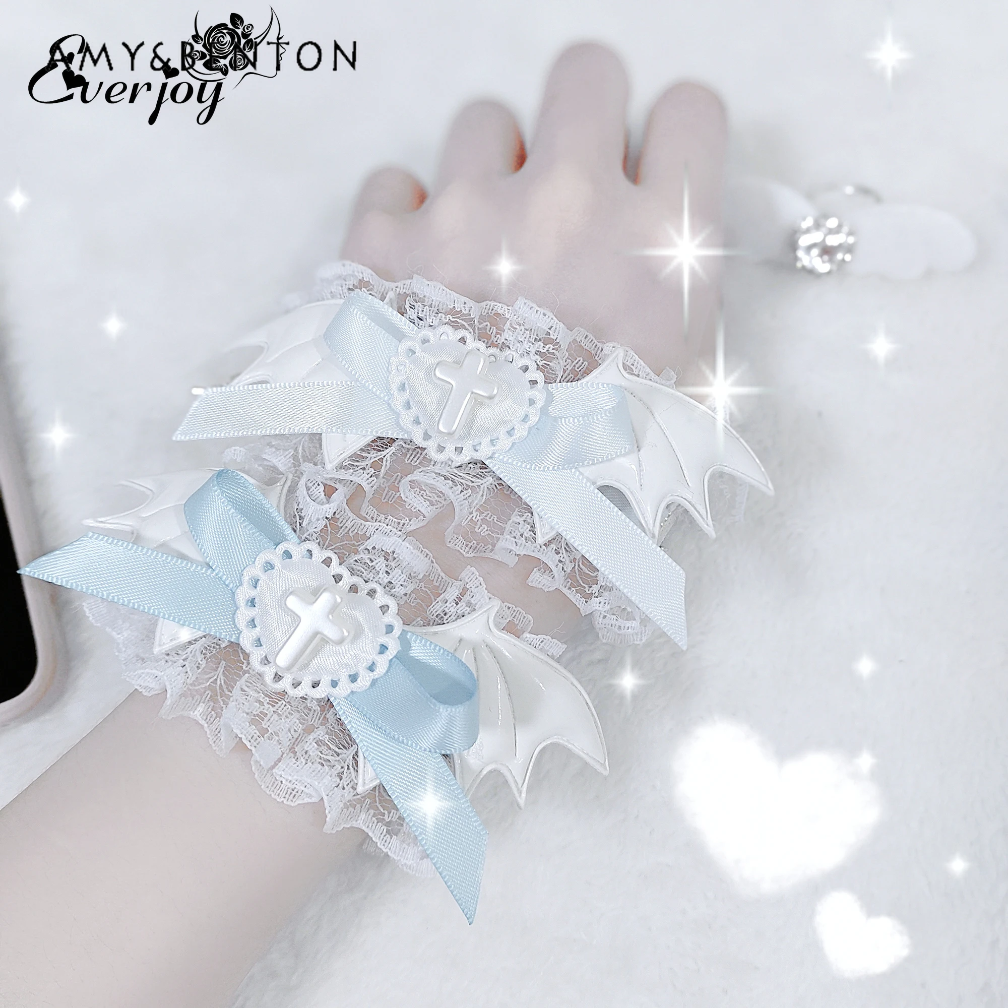 

Original Mine Series Subculture Wings Hand-Made Bracelet Female Sweet Lace Love Cross Bow Wristband Bracelet Accessories Lolita