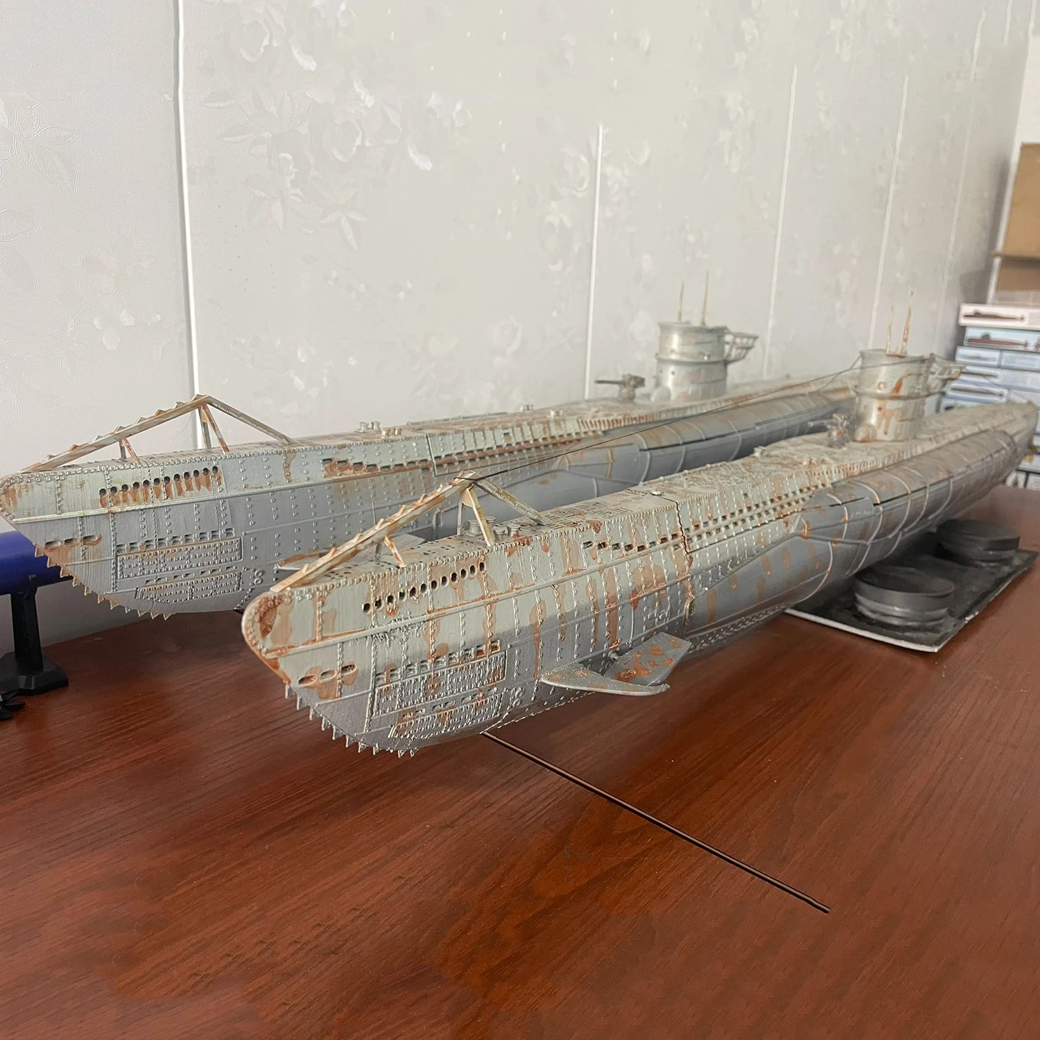 

Радиоуправляемая модель подводной лодки Type VIIC, 100 см, масштаб 1/68, с функцией погружения под воду, готовая к запуску (RTR), игрушечный военный корабль