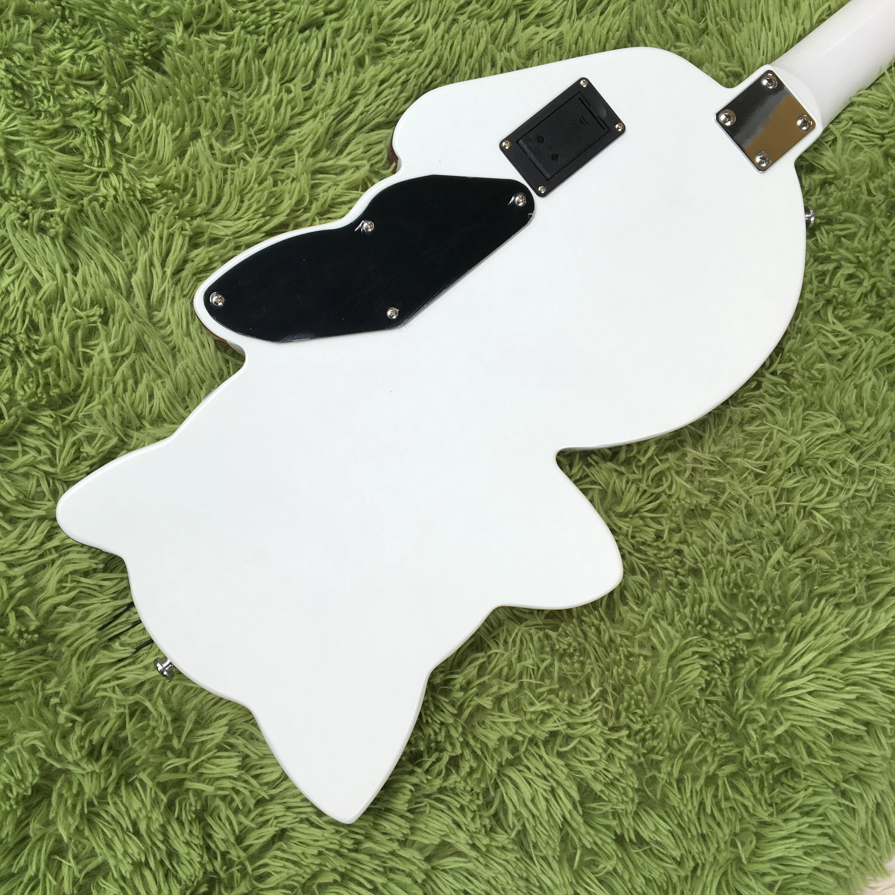 Wholesale Customizable 6-String Acoustic Electric Guitar NEW WHITE Cat Design Maple Back/Side Material
