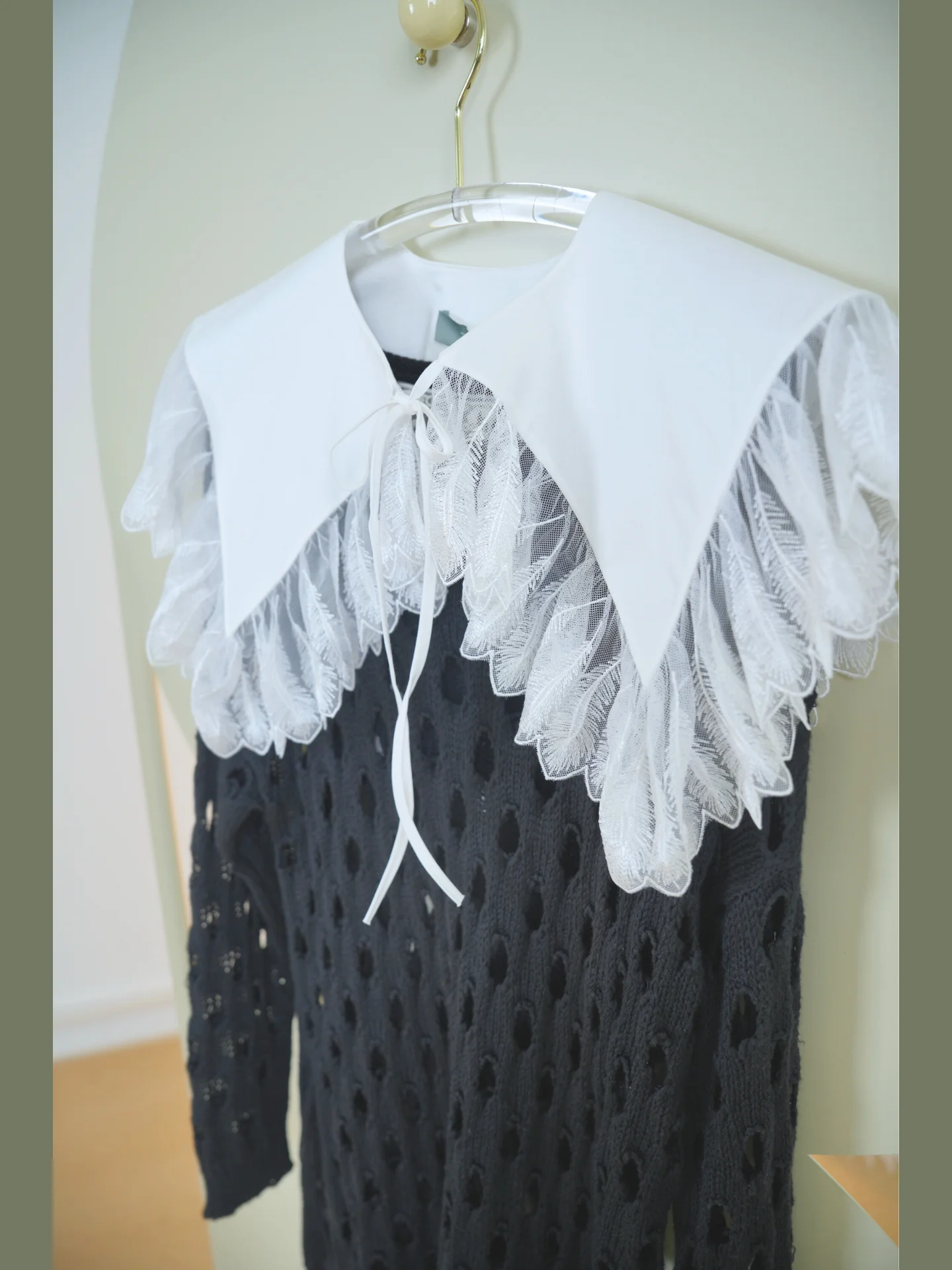 faionable-white-feather-collar-stand-outlook-casual-wide-sle-newear-accory-for-treetters-and-sli-people