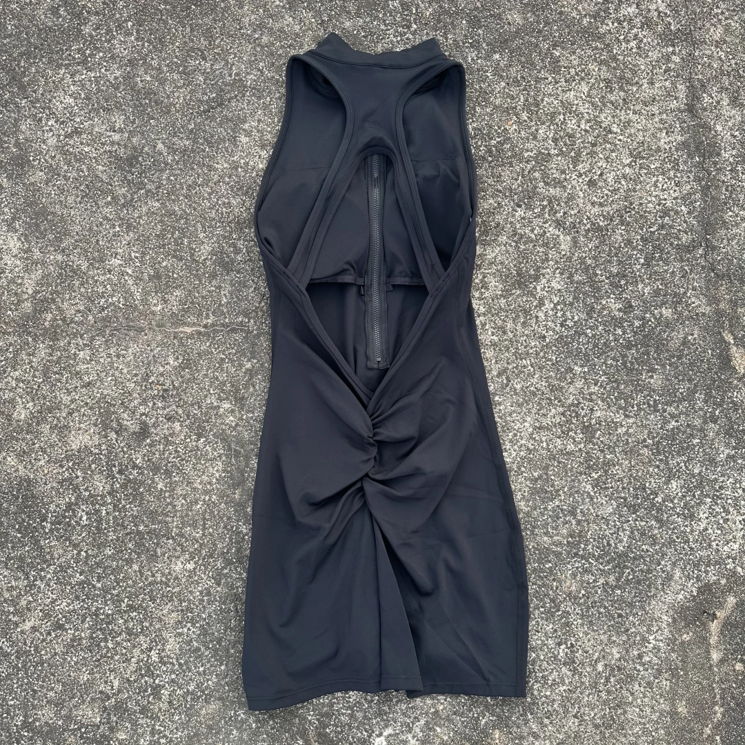 Einfarbiger Yoga-Overall mit Scrunch-Rücken und Taillenbund, Shorts-Set für Damen, Reißverschluss, Sportbekleidung, Fitness, einteiliger Sportanzug, Workout – Detail 8