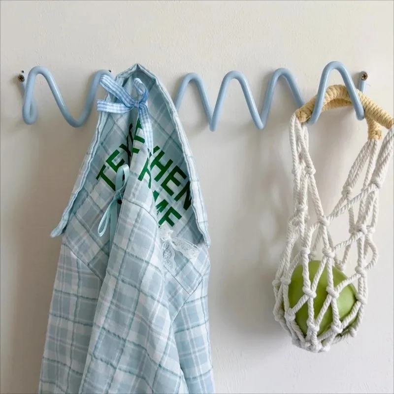Coat Hook Nordic Ins Wave Wall Hanger Multicolor Retro Metal Organizer Living Room Corridor Background Wall Home Decor