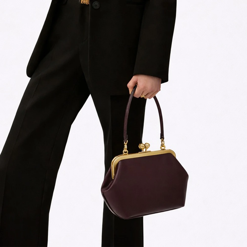 

Retro Clip Bags for Women Handbag Small Kisslock Shoulder Bag Luxury Designer Bag Frame Women's Bags Shell Clutch Ladies Purses