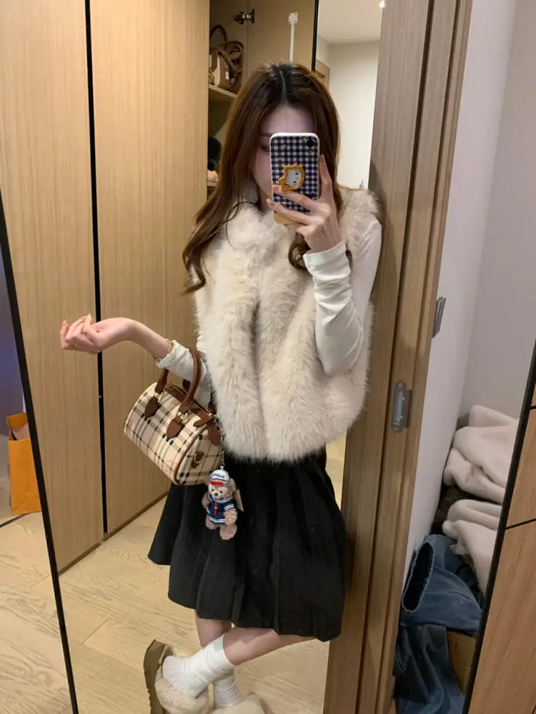 Women's Eco-Friendly Faux Fur Vest Faux Fox Fur Faux Mink Fur Versatile Gilet Waistcoat Outerwear Coat Ropa Mujer