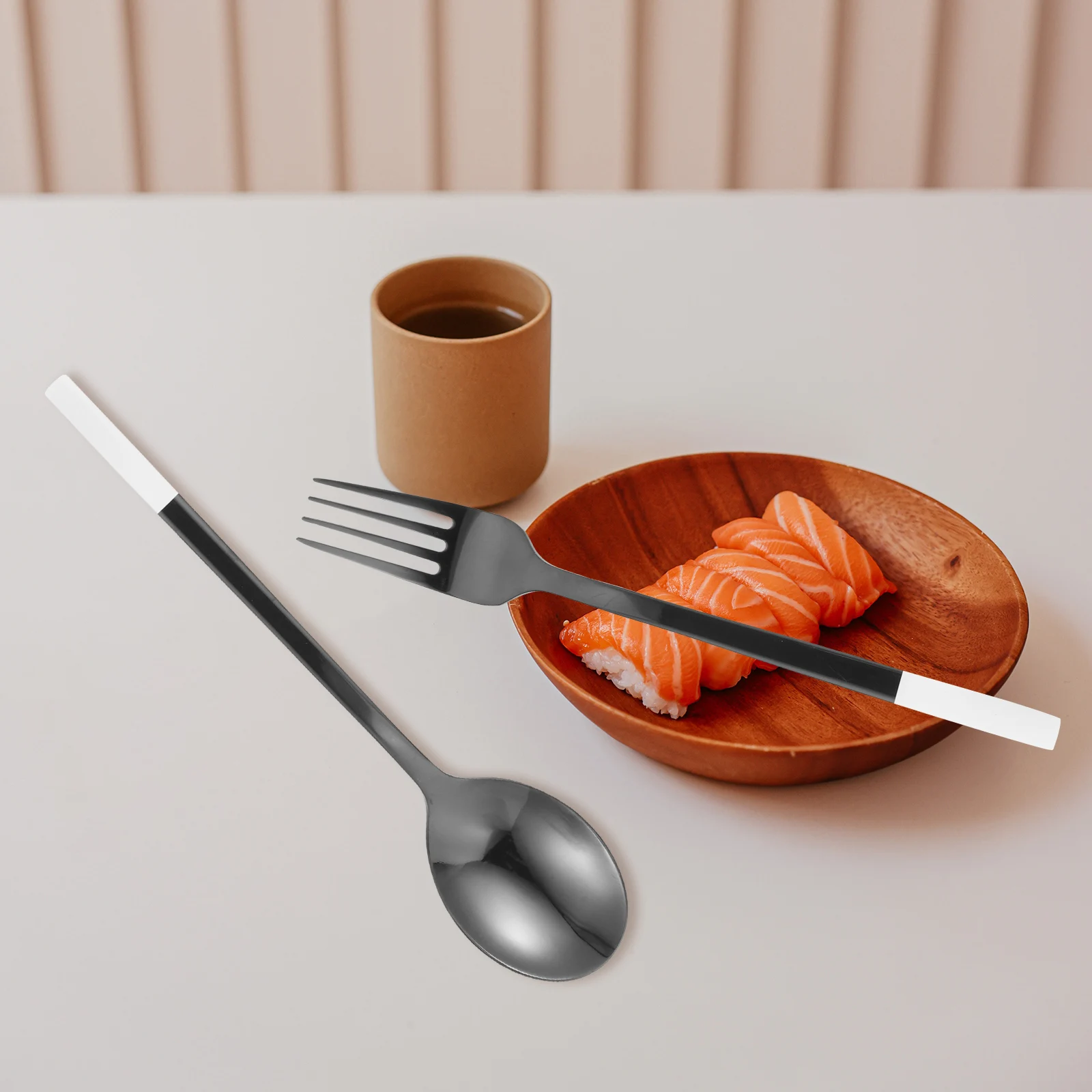 

1 set Stainless Steel Cutlery Set Spoon Fork Knife Lightweight Kitchen Tableware Reusable Eating Utensils Western Food