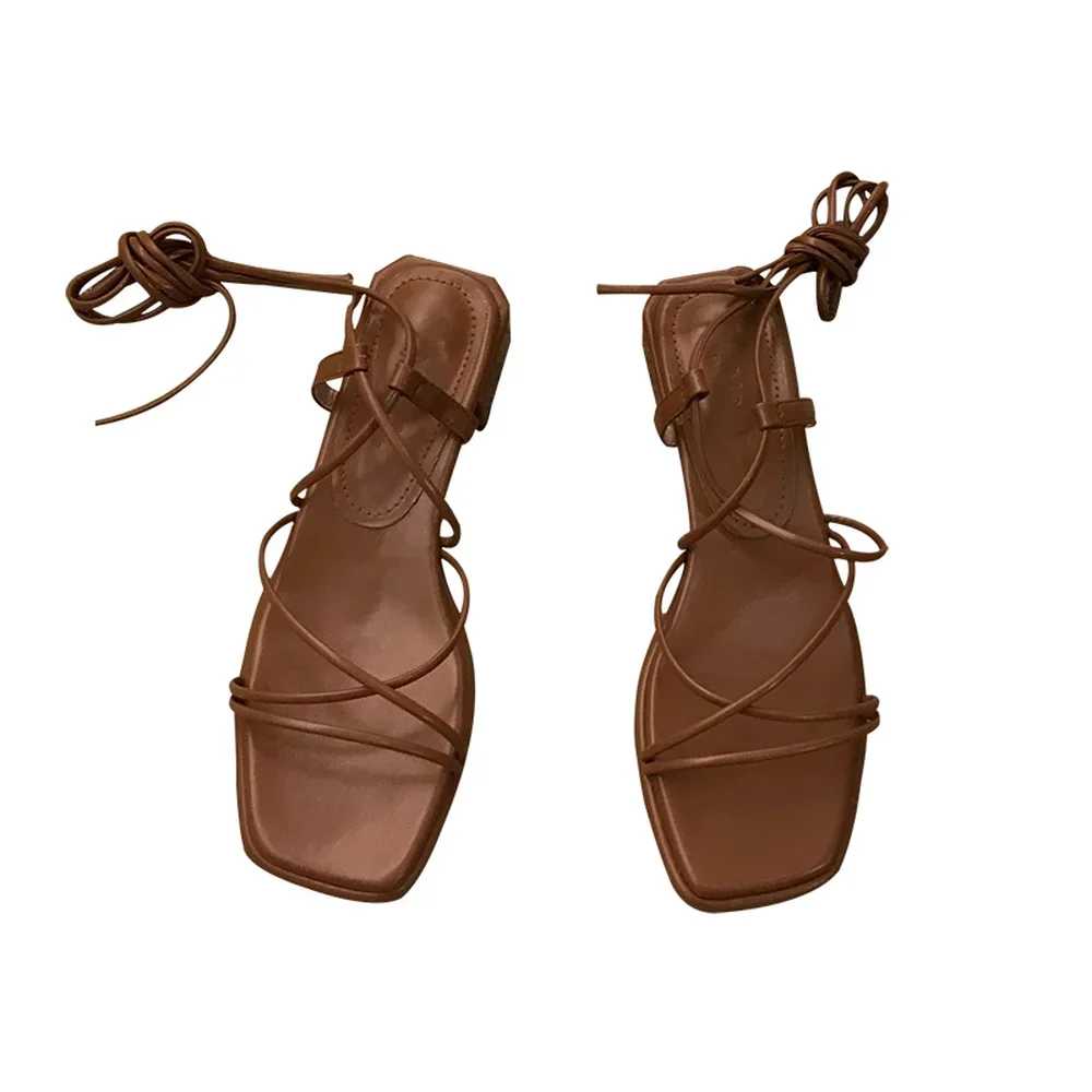 Flat-bottomed lace-up Roman fairy shoes 2024new summer French niche low-heeled beach comfortable sandals women