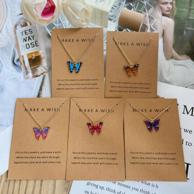 Women Butterfly Necklace Korea Style New Butterfly Pendant Necklace Gift for Girl Cute Lovely Neck Fashion Jewelry Gift for Girl