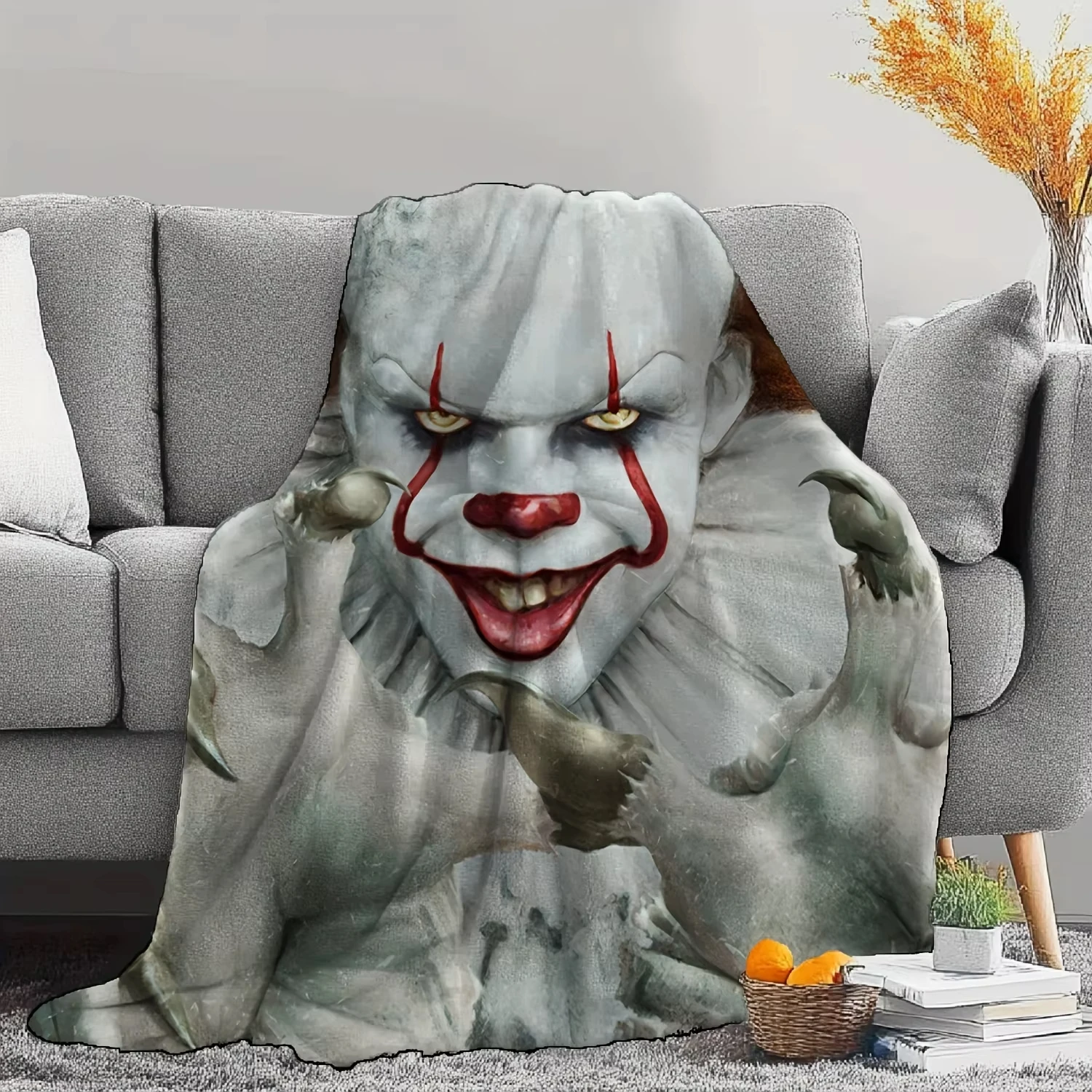 VIKAMA مهرج يعود Pennywise غطاء مخيف بطانية Redhead مهرج الدم الملون مبتسم بالون أحمر داكن بطانية حفلة الهالوين