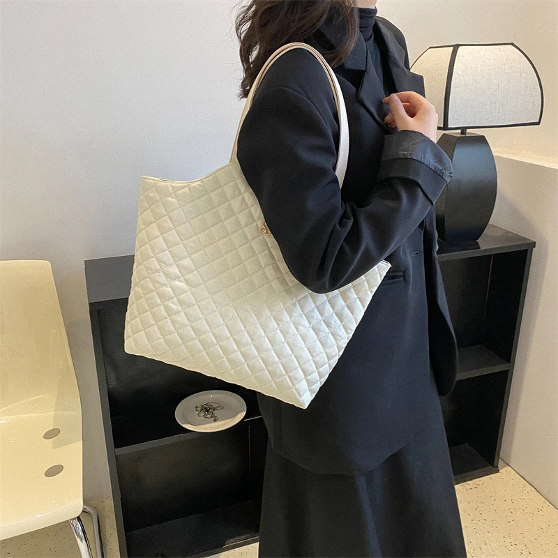 Sac sous les bras en fil de broderie losange pour femme, sacs à main, fourre-tout, grande capacité, pliable, initié à la mode