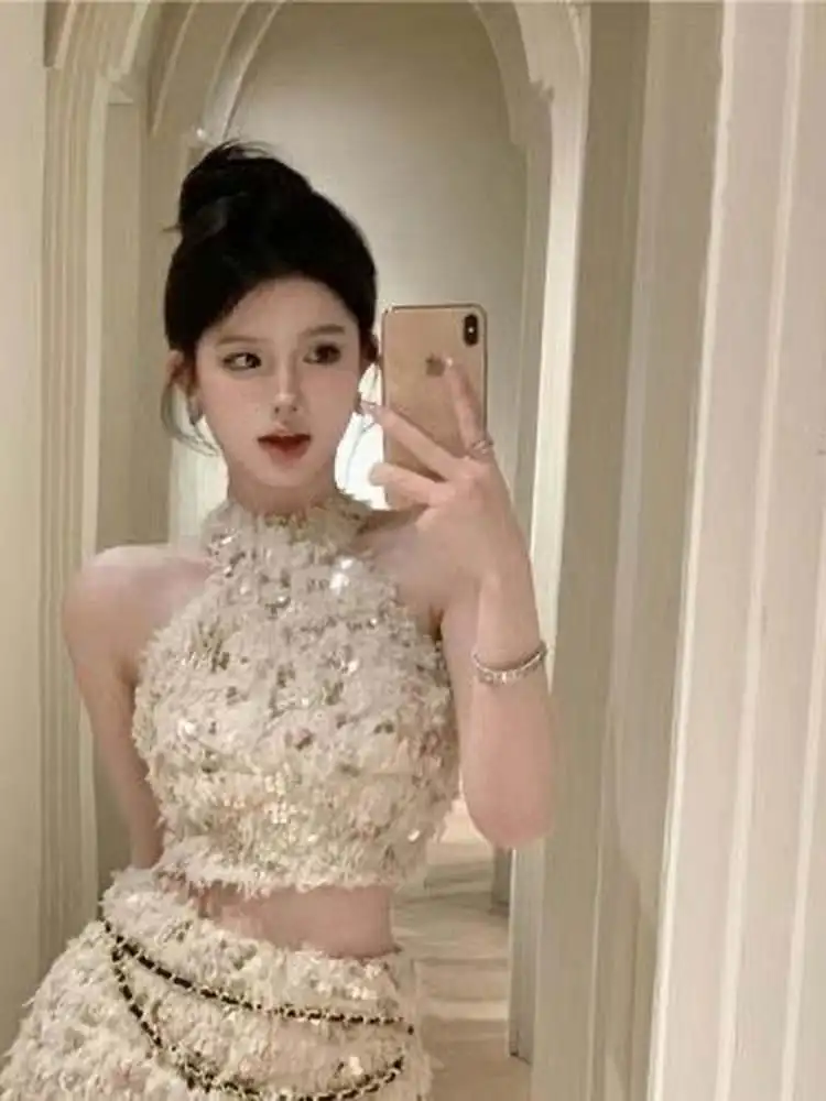 

KING BRAND Women's Summer Faion Set ort Sve round Ne Glimmering Sequin Top with Hanging Lace Capris Two-Piece Set