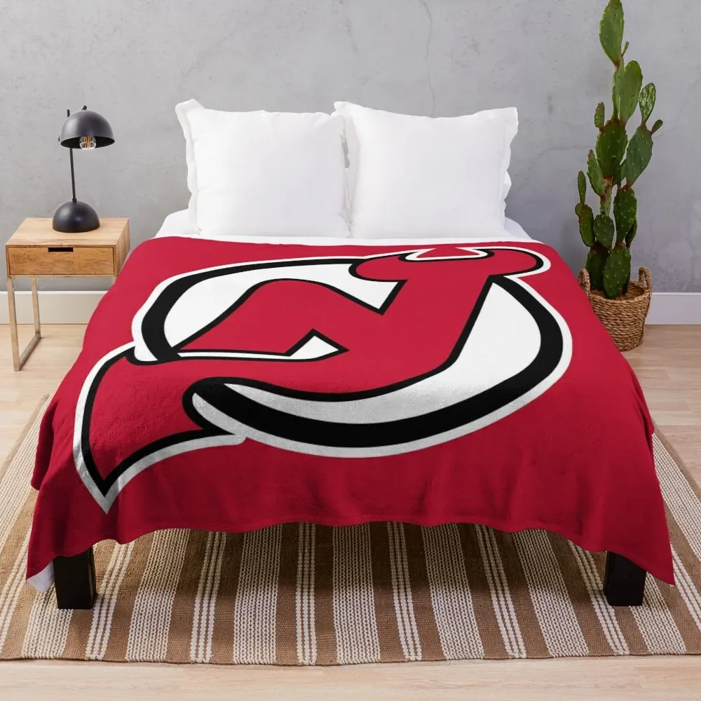 New-Devils-Icon Throw Blanket Luxury Designer Soft Big Thermals For Travel Bed linens Blankets