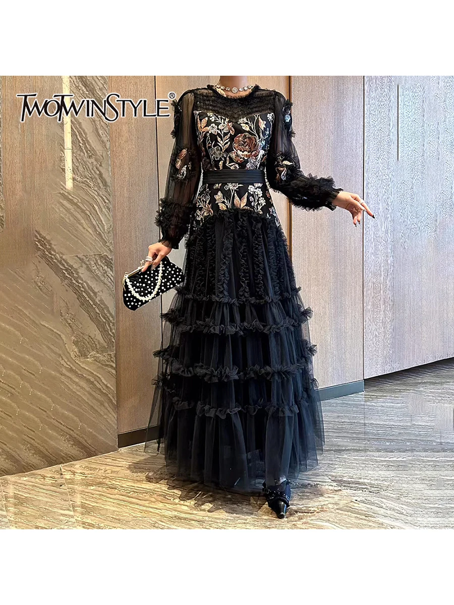 

TWOTWINSTYLE Hit Color Printing Spliced Fungus Folds American Retro Dresses for Women O Neck Long Sleeves Tunic Dress Female New