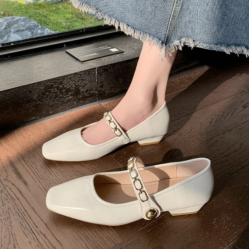 French Retro Low-heeled Soft-sole Single Shoes 2025 Spring and Summer New Fashion One-line Buckle Brown Comfortable Casual Shoes