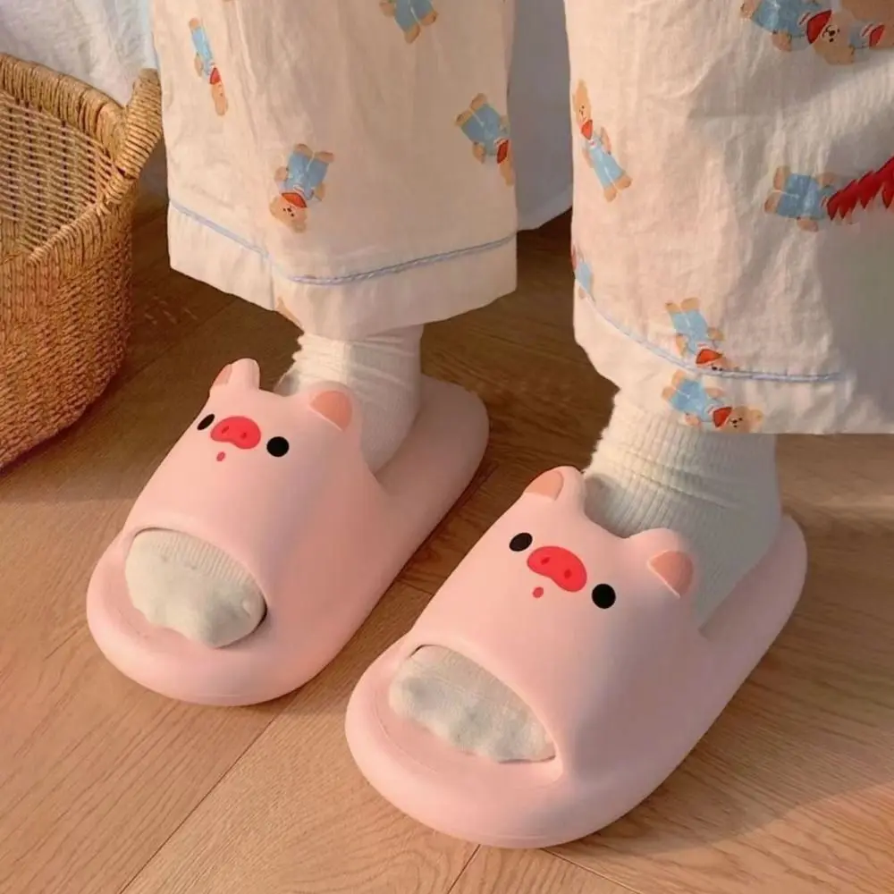 Belle pantofole di maiale gatto cartone animato Simpatiche pantofole antiscivolo Kawaii da donna Scarpe da spiaggia con suola morbida Sandali da donna