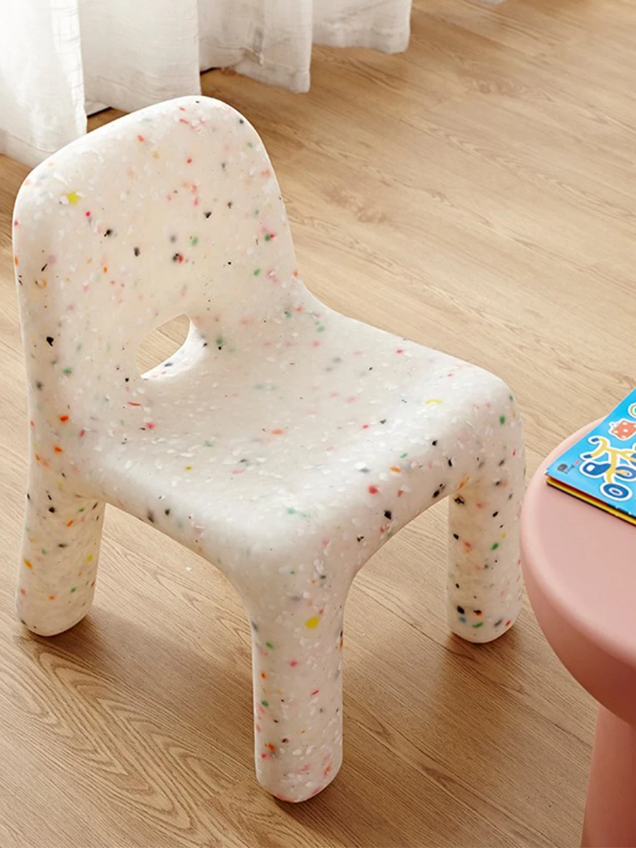 Personalized and cute, multi-color early education children's chairs, kindergarten chairs, and chairs