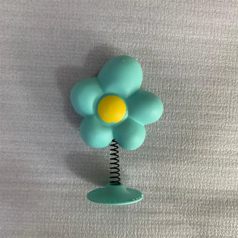 หมวกนิรภัยสำหรับตกแต่งแบบพกพาลายการ์ตูนน่ารักอุปกรณ์เสริมหมวกกันน็อคในรถยนต์ทนทาน