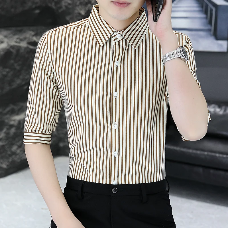 

Fashionable Slim Fit Men's Stripe Shirt Short Sleeve Business Casual Breathable Cotton Polyester Blend Summer Shirt