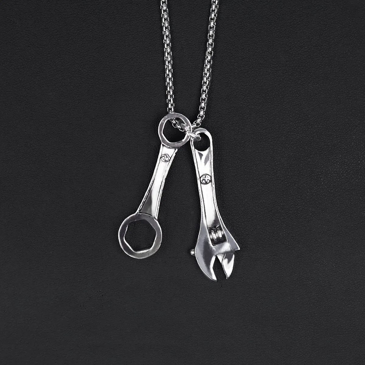 New Fashion Mechanical Punk Wrench Pendant Necklace for Men Repair Tool  Retro Motorcycle Rider Jewelry Accessories Gift