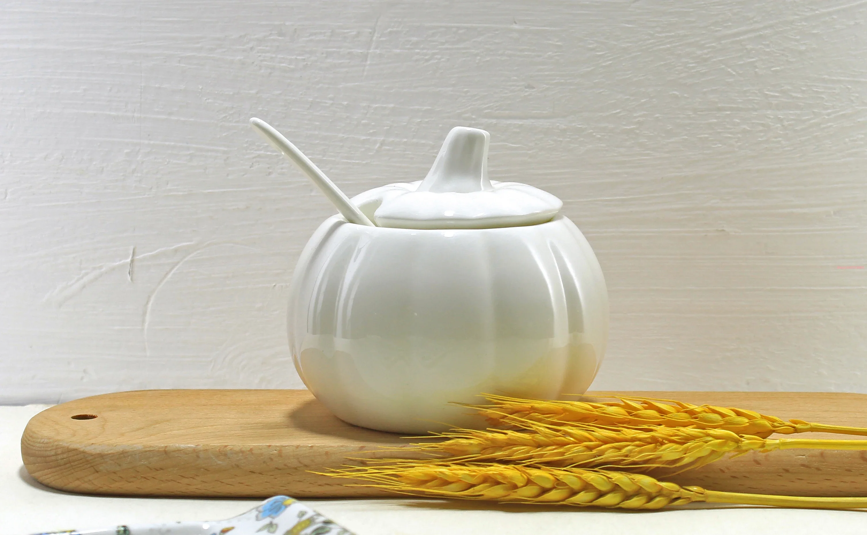 Plain White Bone China Coffee Sugar Bowl with Spoon, Porcelain Honey Jar Jar, Ceramic Dispenser, Small Pot