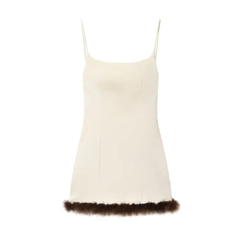 Damska letnia urocza prosta sukienka mini na ramiączkach spaghetti z satynowym wykończeniem i zdobieniami z piór.