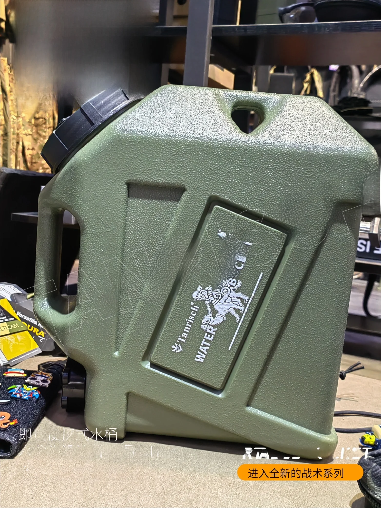 

Дешевый большой емкость 0 л, ведро для воды с краном для камеры, портативный резервуар для хранения на открытом воздухе, автомобильный резервуар для хранения продуктов питания в аде