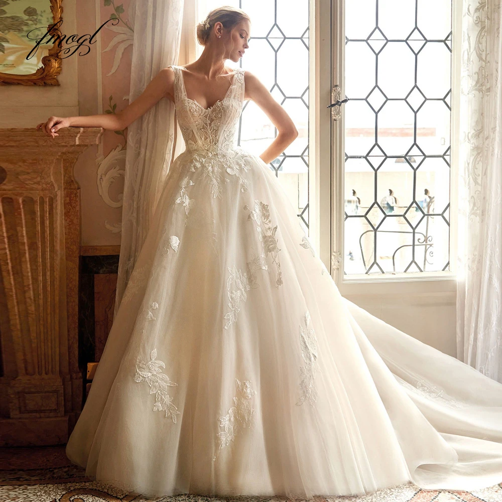 

Fmogl Sexy Sweetheart Backless Vintage Wedding Dresses Luxury Appliques Spaghetti Straps Beaded Court Train A Line Bridal Gown