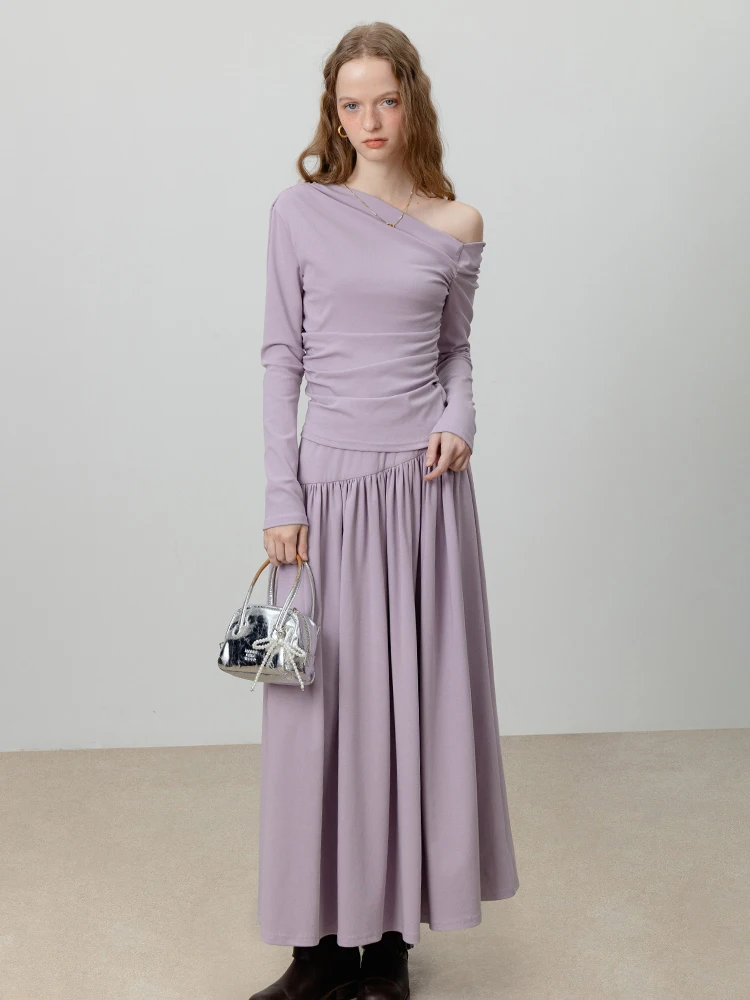 

Женский комплект Eggka: модная плиссированная футболка с длинным рукавом и юбка. Элегантный повседневный образ. Осенняя коллекция.