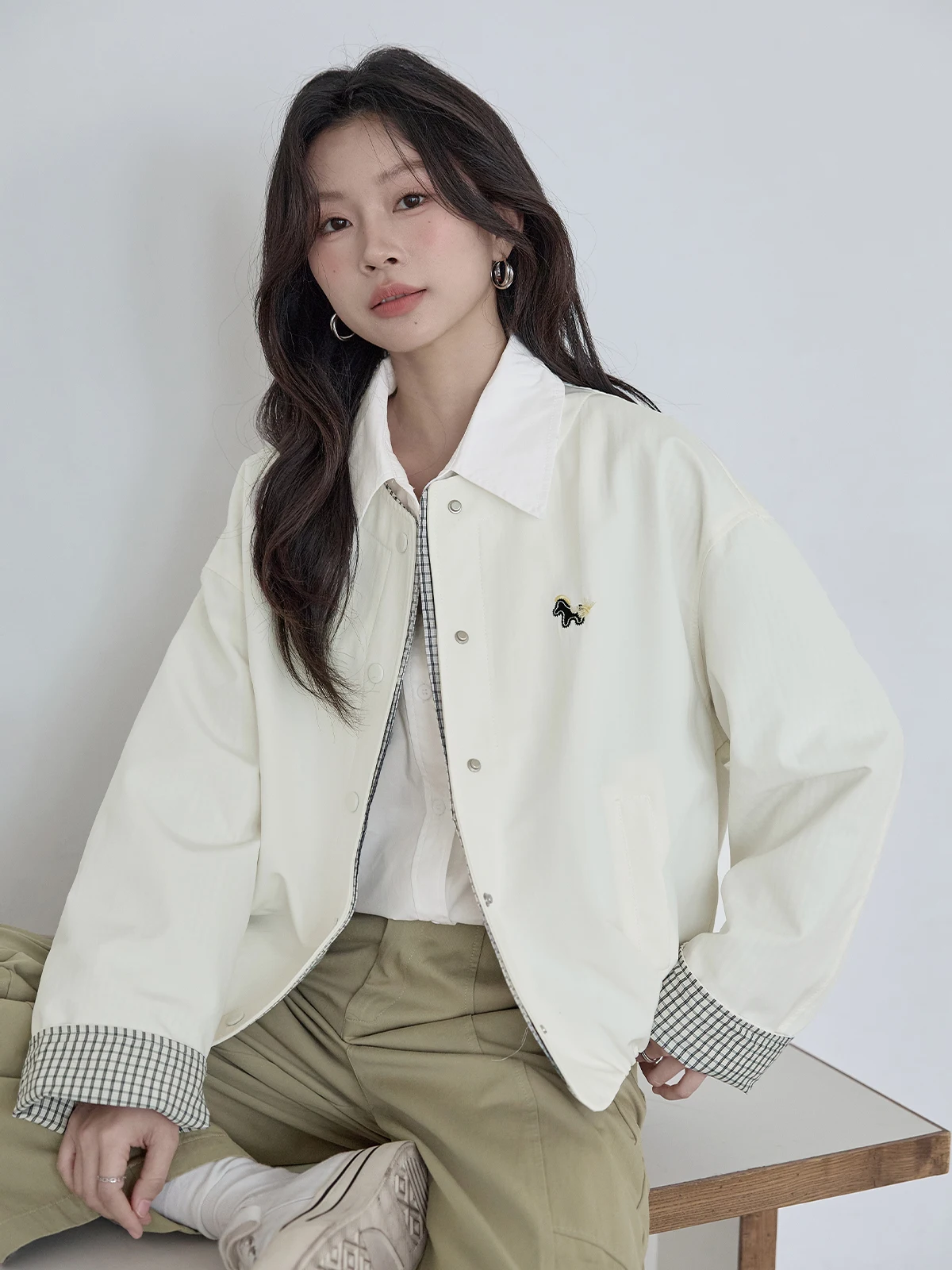 

Ele Loose Women's Jaet HuiXi Pear Color Fake Two-Piece Spring 2026 Faion Versatile Splicing Chic Commute Sle Coat