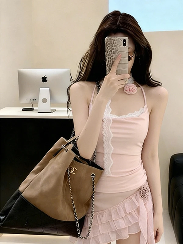 

Sweet And Spicy Lace Design Halter Top High Waist Skirt Set Women's Fashionable Outfit Short Sleeve V-Neck Bodycon Style