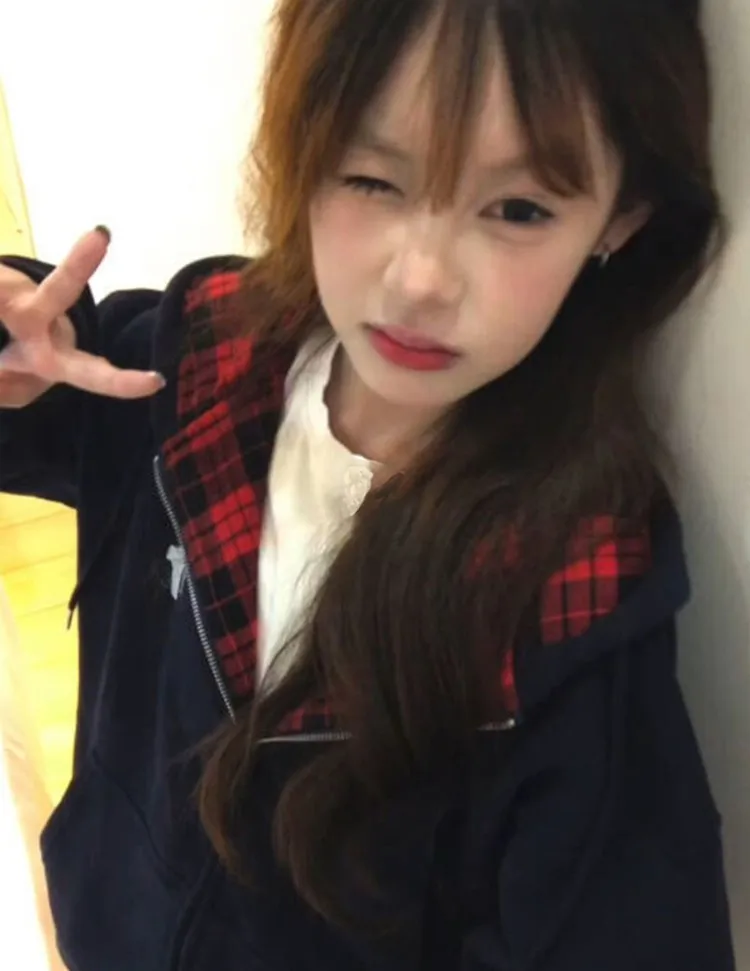 

Бейсбольные куртки в стиле хип-хоп, женские осенние бомберы из воловьей кожи с длинными рукавами из овчины, более толстая флисовая подкладка, бежевый, панк, велоспорт, изысканный