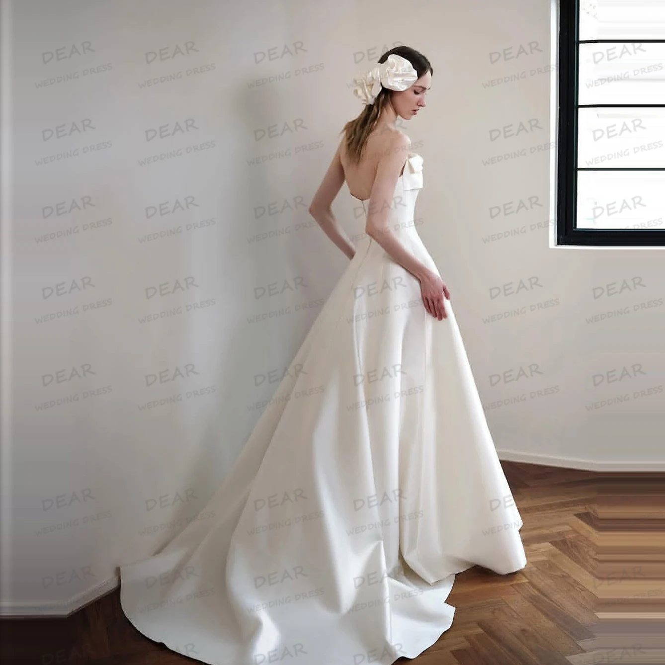 Robes De mariée en Satin plissé Simple pour femmes, ligne A, Sexy, sans bretelles, sans manches, avec traîne De balayage, personnalisées