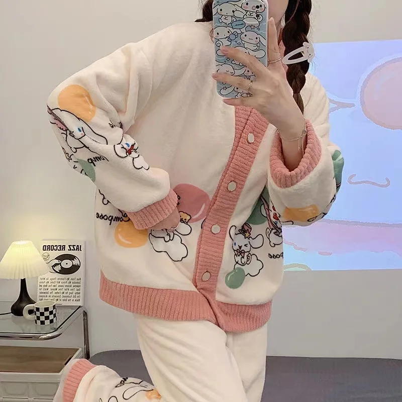 

Cute Cartoon Cinnamoroll Kuromi Pajamas Loungewear Set Coral Fleece Flannel Women Winter Autumn Home Hello Kitty Thick Nightwear