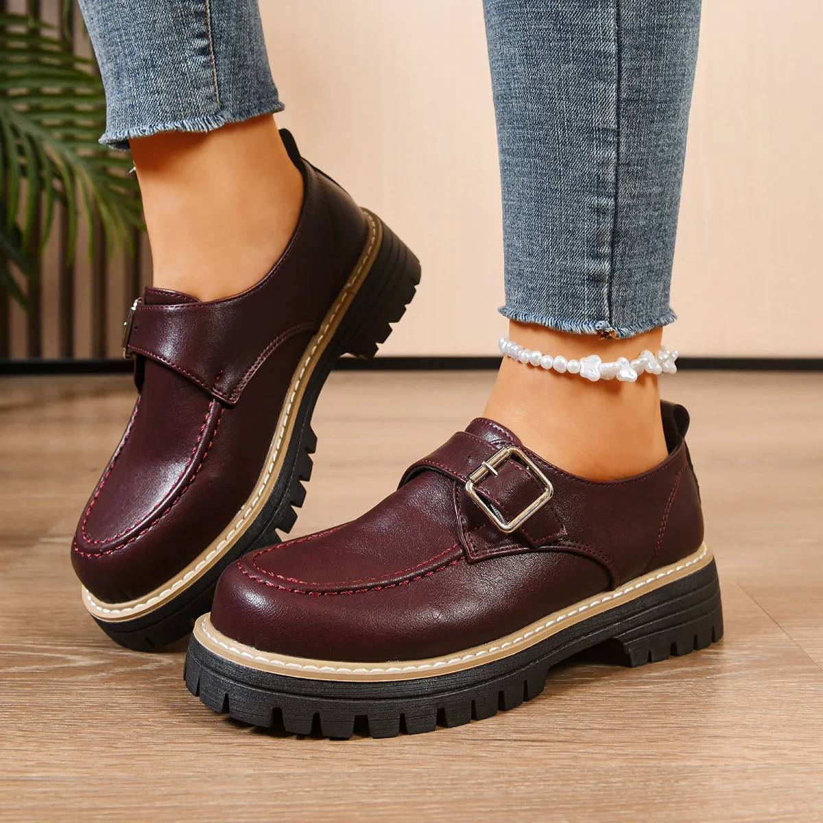 

Autumn Women's Thick Soled Round Toe Leather Shoes Fashion Belt Buckle Square Heel Loafers Large Size Women Shoes Platform Shoes