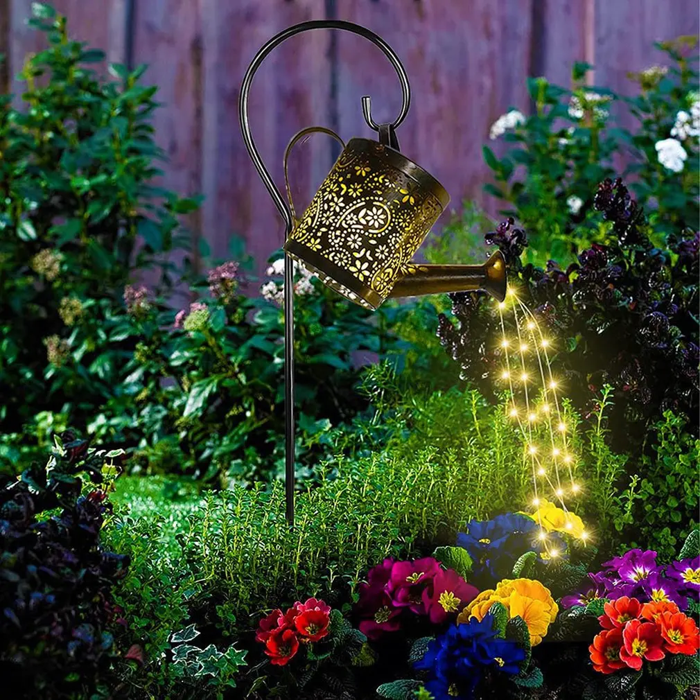 Lanterne solari annaffiatoio Retro metallo 36LED bollitore String Light Design scavato impermeabile Solar Firefly Outdoor Solar LED