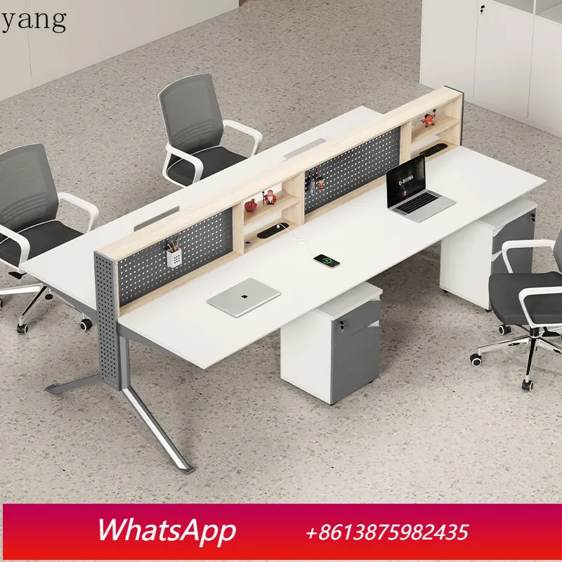 

LMM staff screen 24 four-person simple modern office booth