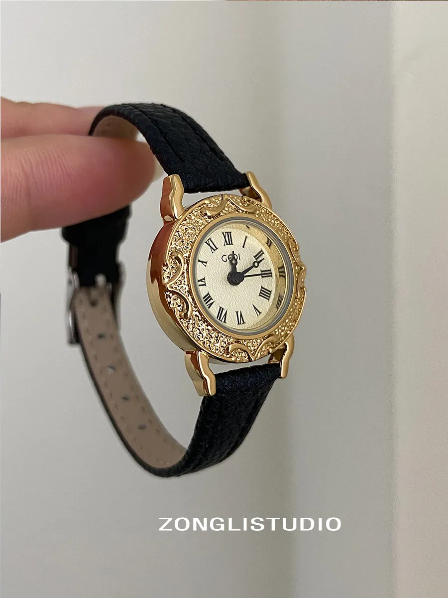 

High-End Luxury Women'S Watch With A Vintage Exquisite, And Compact Design; A Stylish And Elegant Timepiece; High-Quality Watch.