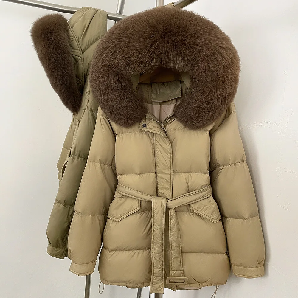 Stile coreano elegante collo di pelliccia di volpe di fascia alta con cappuccio giacche longuette inverno casual allentato spesso caldo cintura sottile piumini da donna