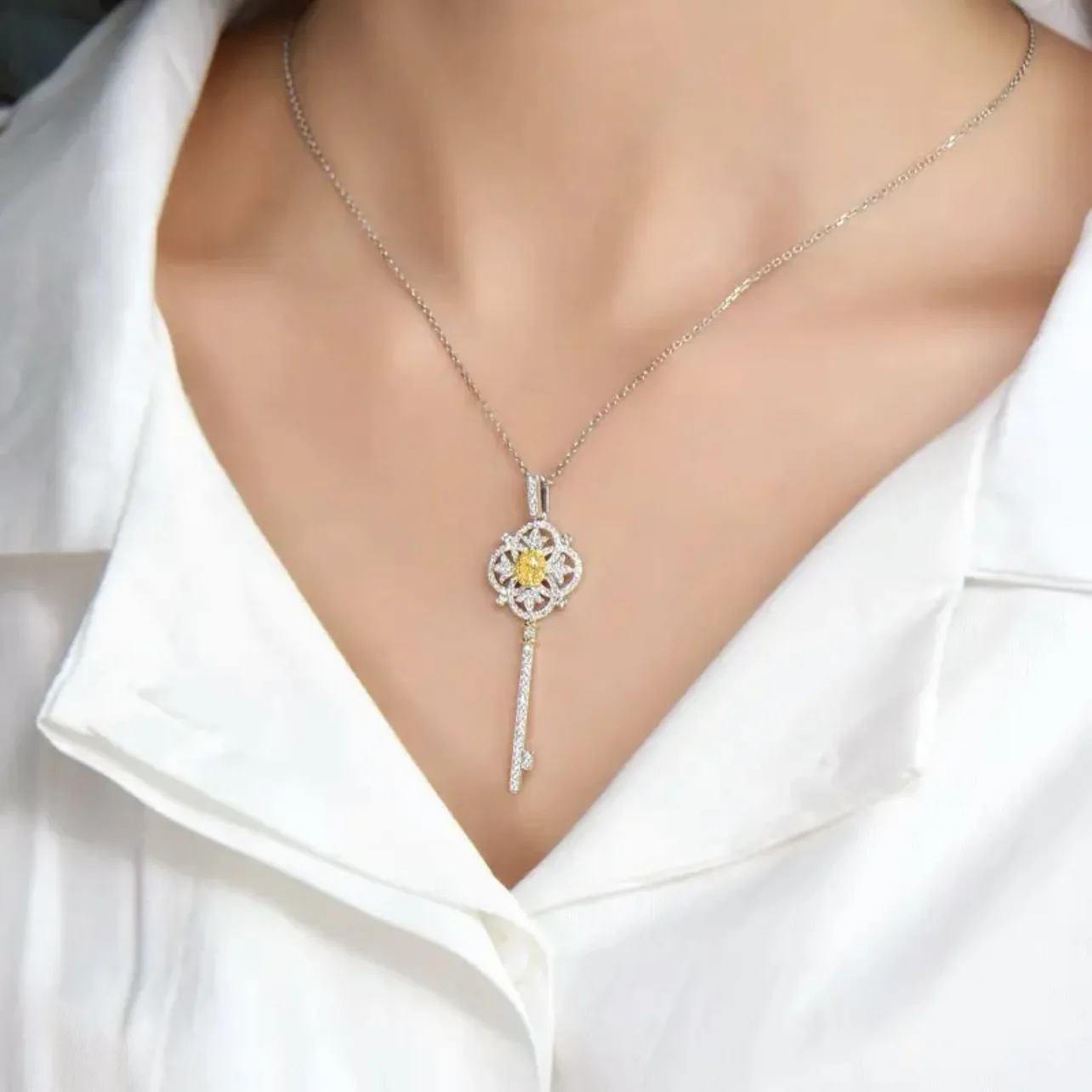 Foydjew Luxury Asscher Cut Yellow Simulated Diamond Key Pendant Female Fashion High Carbon Zircon Clavicle Necklaces For Women