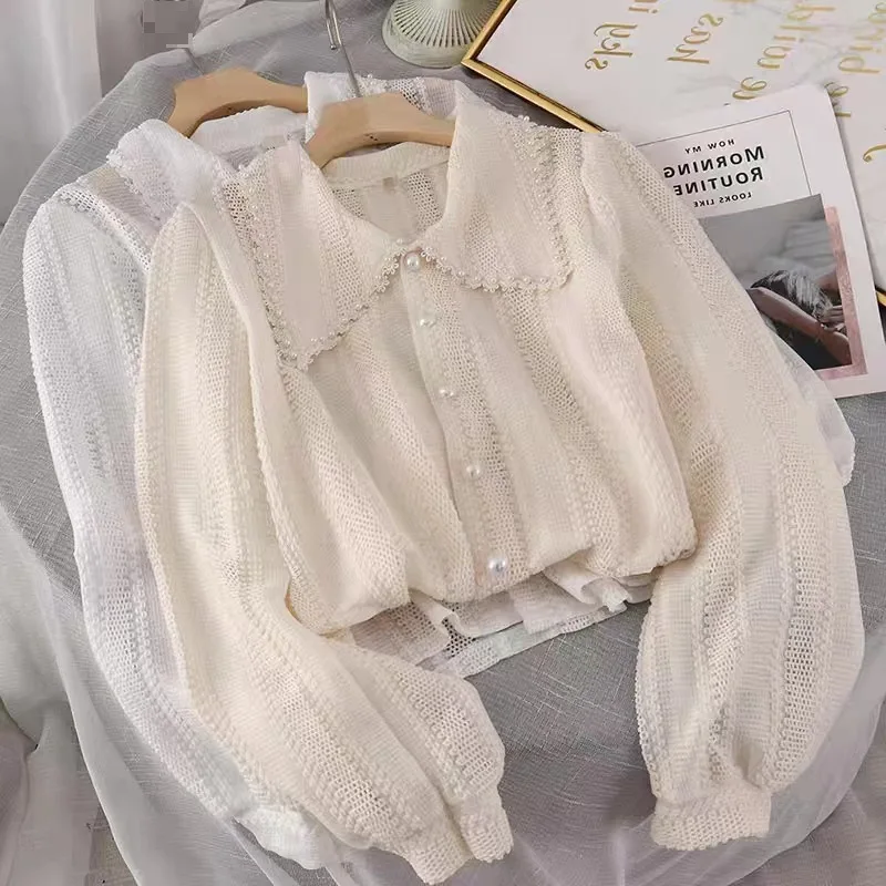 

Women's Lace Collar Blouse with Pearl Buttons, Long Puff Sleeve Cropped Shirt, Elegant Vintage Top for Spring & Summer
