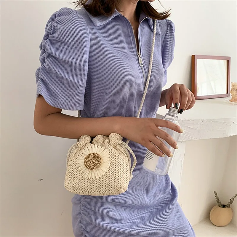 Creative Design Women Beach Straw Bags Classic Texture Chic Sunflower Drawstring Woven Bucket Crossbody Shoulder Messenger Pouch