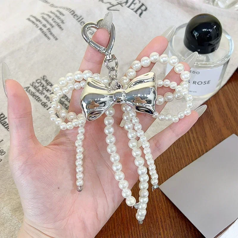 2024 New Korean Sweet Pearl Bow Keychain Heart Pendant Keyring Y2K Aesthetic Key Holder for Girls Bag Pendant Accessories