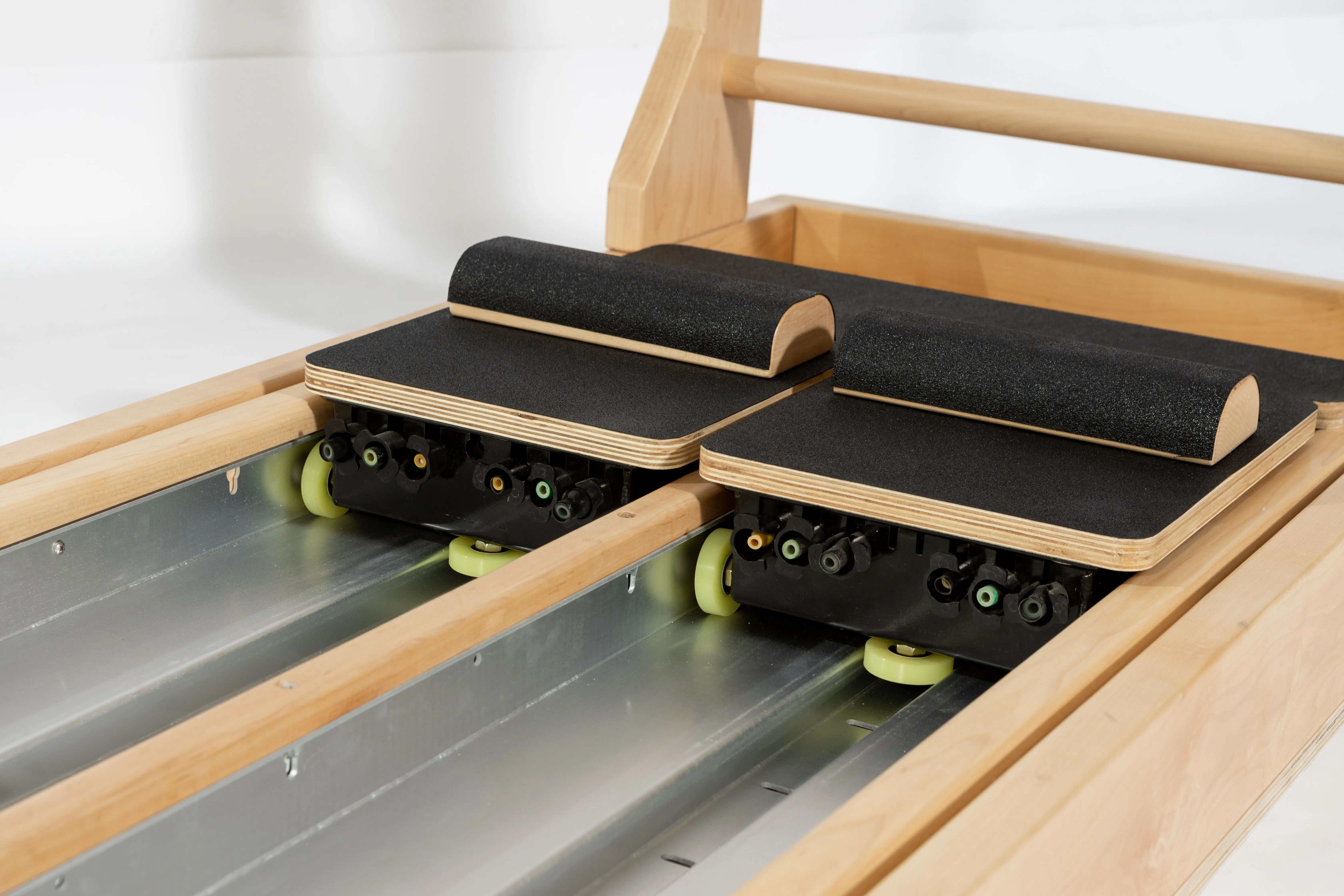 Professional Training Pilates Equipment Reformer Double Track Wood Two Way Sliding Ladder Bed