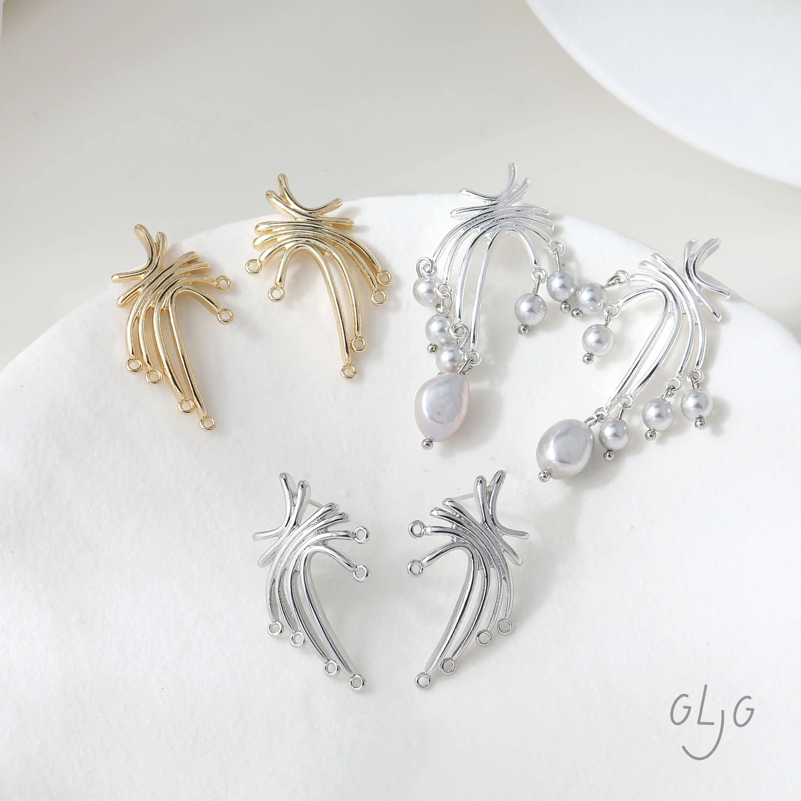 

2 пары позолоченных ретро латунных серег-гвоздиков с несколькими отверстиями для фейерверков, фурнитура ручной работы, ювелирные изделия, принадлежности для самостоятельного изготовления, аксессуары