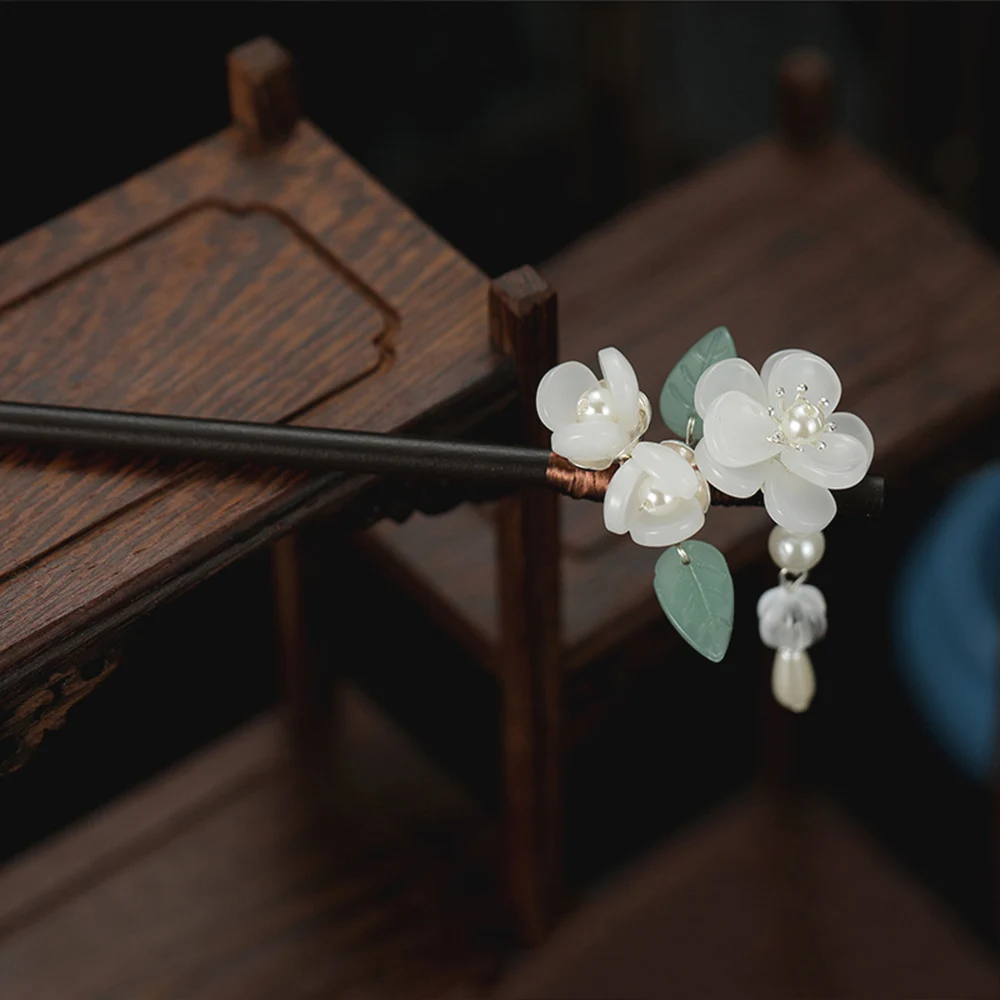 Retro Flower Hairpin With Pearl Sandalwood Tassek Hair Stick Chopsticks For Hanfu Cosplay Chinese Cheongsam Decor Hair Jewelry