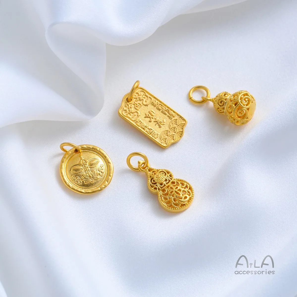 Strong Anti-fade Thick Sand Gold Plated Hollow Filigree Gourd Vajra Ruyi Pendants DIY Handmade Auspicious Vintage Accessories