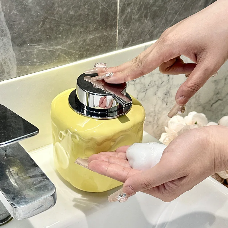 

Creative Bubbling Bottle Hand Sanitizer Bottle Shampoo Shower Gel Bottles Bathroom Soap Dispenser Cheese Ceramic Lotion Bottles