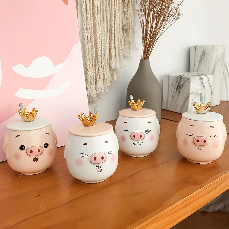 Cute Crown Piggy Pattern Coffee Ceramic Cup with Wooden Lid and Stainless Steel Spoon Cartoon Mug Student Drinking Festival Gift