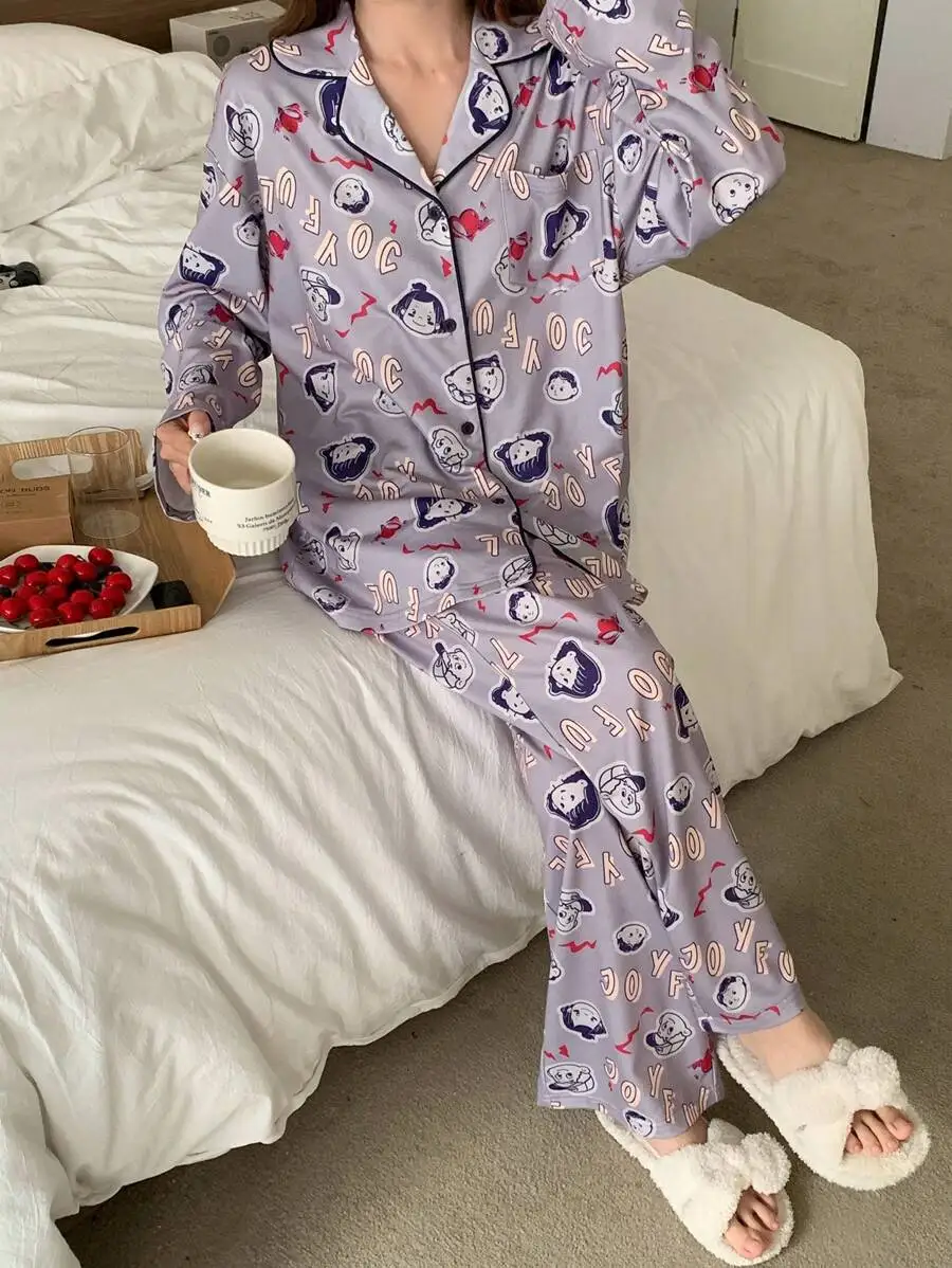 

Cartoon Print Loose Pajama Set For Women