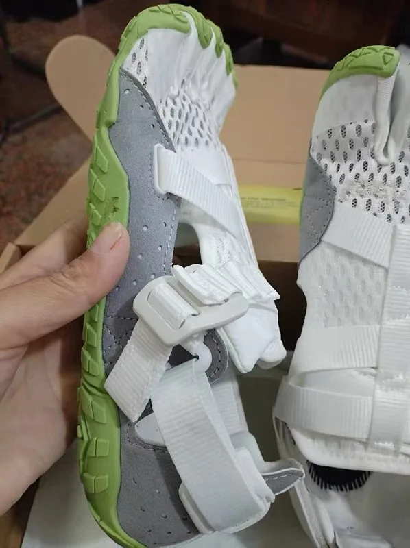 

Lightweight Breathable Weightlifting Shoes Indoor Fitness Weightlifting Shoes Multifunctional Sports Shoes Men's Women's Squat S