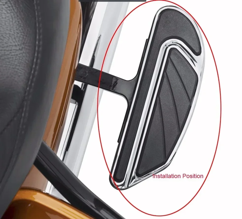 Motorcycle Parts Knob Dominator Passenger Footboard for Harley 2006-later Dyna, 2000-later Softail and 1986-later Touring Chrome